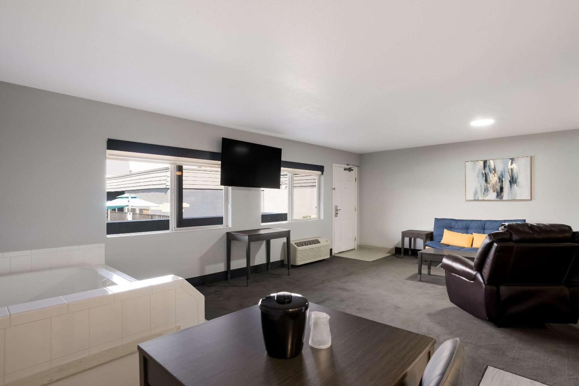 Richland Riverfront Hotel And Conference Center, Ascend Hotel Collection Екстериор снимка
