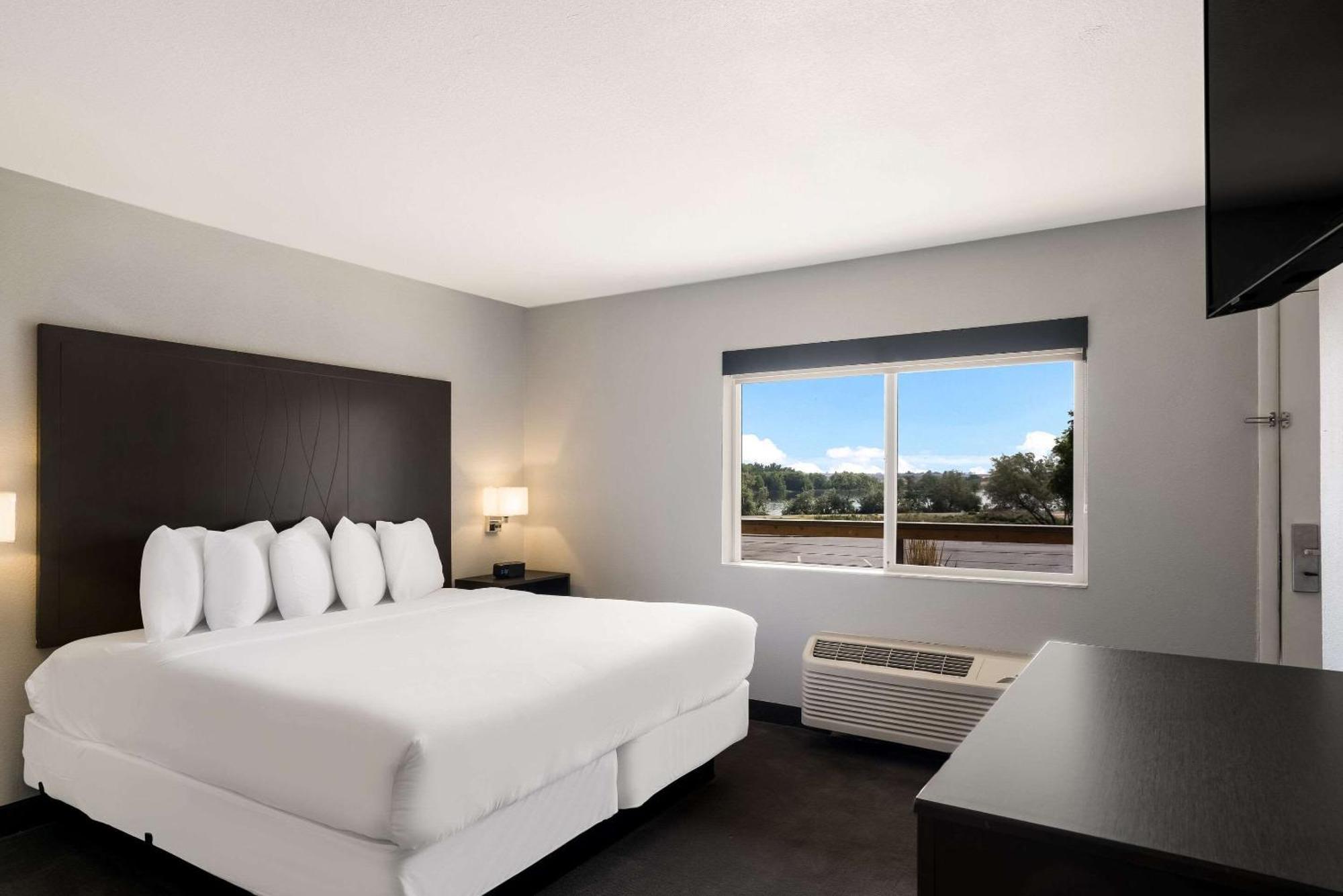 Richland Riverfront Hotel And Conference Center, Ascend Hotel Collection Екстериор снимка